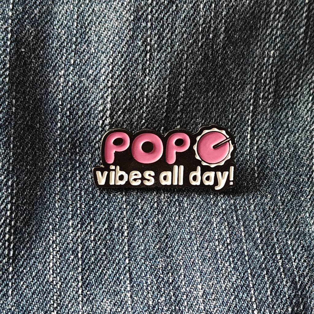 Pin metálico Fest Season / múltiples diseños